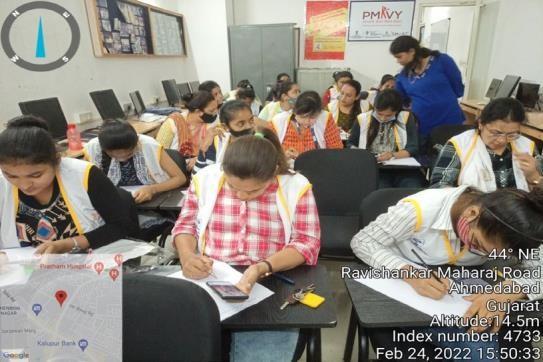 pradhan mantri kaushal vikas yojana (PMKVY) gallery image 3